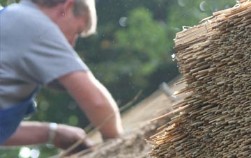 professional Carreg Wen thatchers